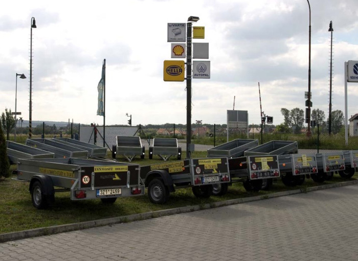 Přívěsné vozíky